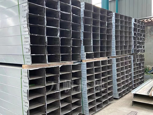 ���P���|������a