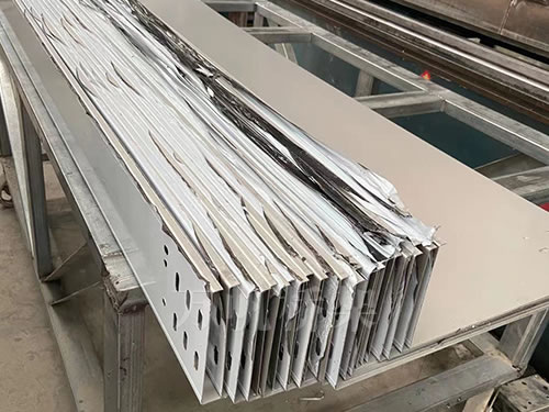 �ȷ����P���|��܏S��